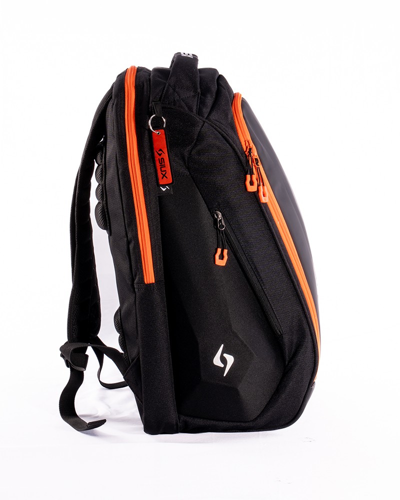 Mochila_Tour_negro_200009-2.jpg